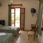 μαϊστράλι 3*