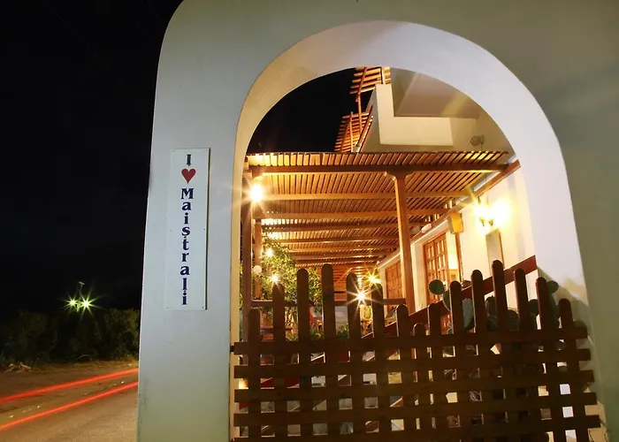 μαϊστράλι Ξενοδοχείο 3*