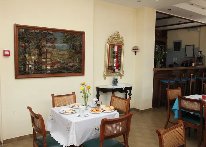 μαϊστράλι 3*